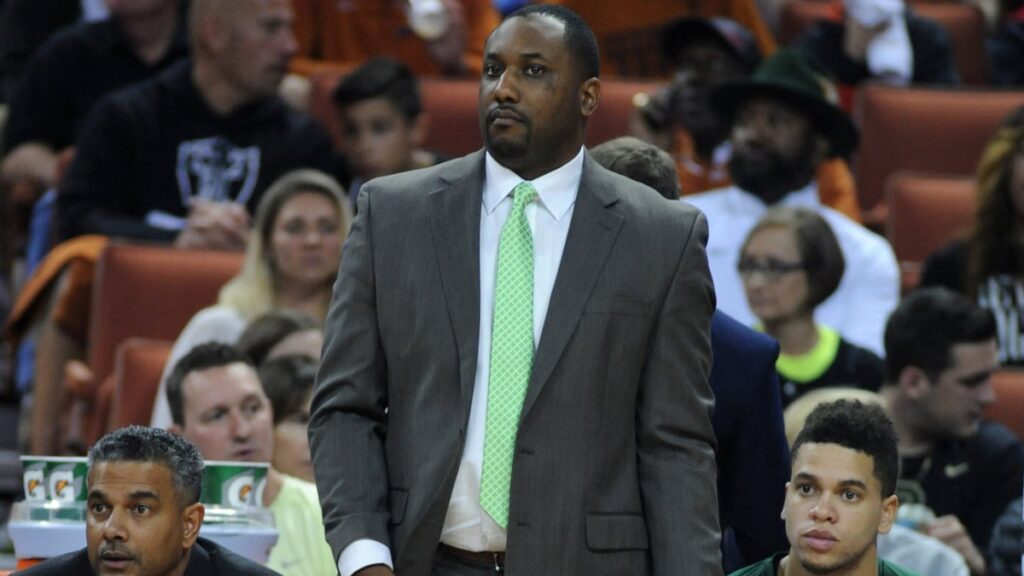 Surprise Deal: Mark Pope Appoints Baylor Assistant as Associate Head Coach at Kentucky