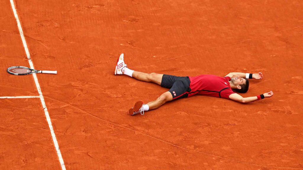 djokovic-celebration-roland-garros-2016-final