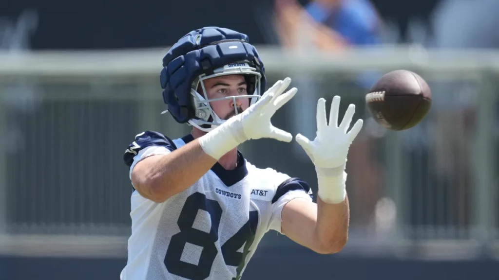 Surprise Trade: The Detroit Lions sign former Michigan tight end Sean McKeon and release Isaac Rex.