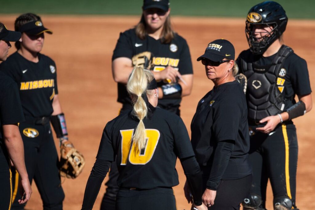 Unacceptable: Missouri Tigers loss SEC Tournament championship against Florida softball appear fake