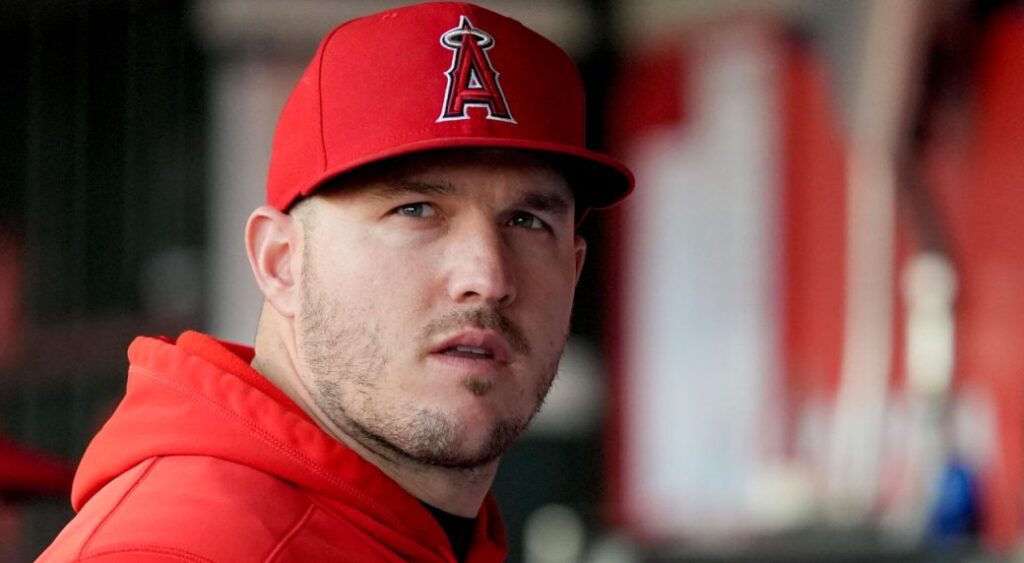 Mike-Trout-Los-Angeles-Angels-1040x572