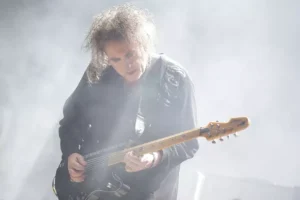 The-Cure-Robert-Smith-Mark-Metcalfe-Getty-Images