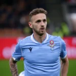 “Triste dire addio: il terzino della Lazio rescinde il contratto a causa di…………………..vedi di più”