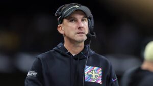 Dennis Allen