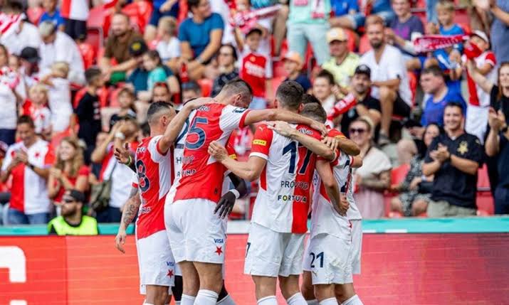 Read more about the article Schválený přestup: SK Slavia Praha oznámila přestup hráče s 8 starty za národní tým…