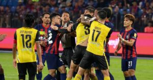 Read more about the article Dengan rasa dukacita yang mendalam, kami mengucapkan selamat tinggal kepada bintang Perak FC, yang tragisnya meninggal dunia pada usia 21 tahun akibat penyakit secara tiba-tiba.