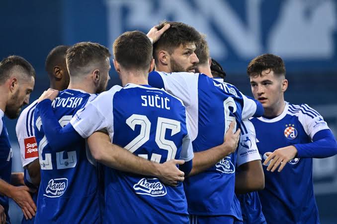 Read more about the article Tužna vijest: Tri ključna igrača GNK Dinamo Zagreb suspendirana zbog… Čitajte više