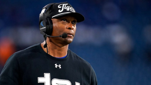 Read more about the article Officially Sealed: Former Ohio State Legend Eddie George Named Head Coach at Bowling Green 