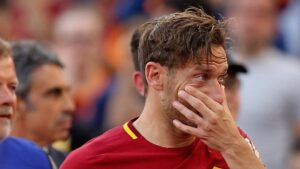 Read more about the article Con grande tristezza diciamo addio: la leggenda e stella del calcio Francesco Totti è venuto a mancare a causa di…