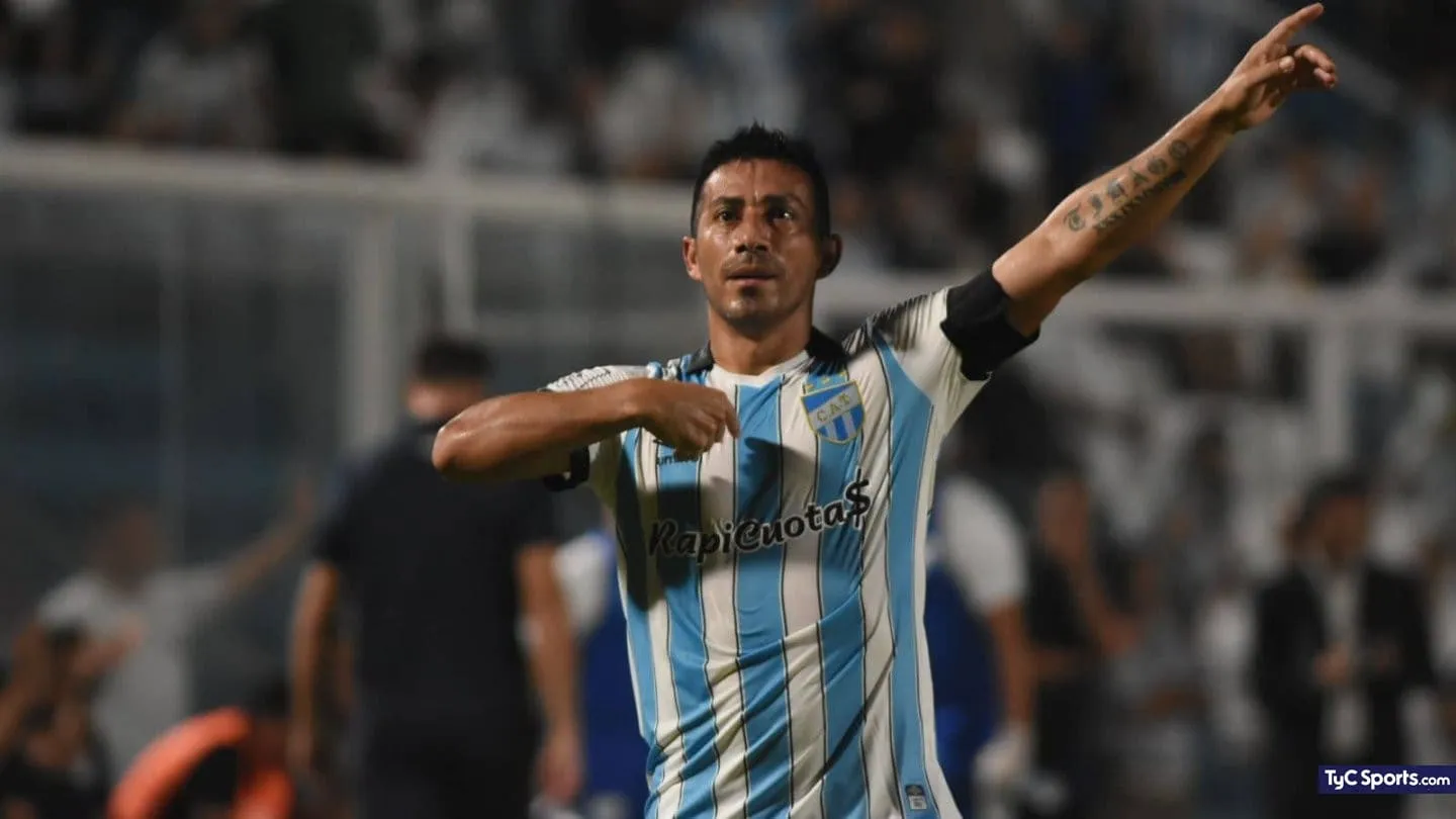 You are currently viewing “Noticias desgarradoras: El capitán de Club Atlético Tucumán ha sido suspendido por sospecha de uso de sustancias para mejorar el rendimiento y…”