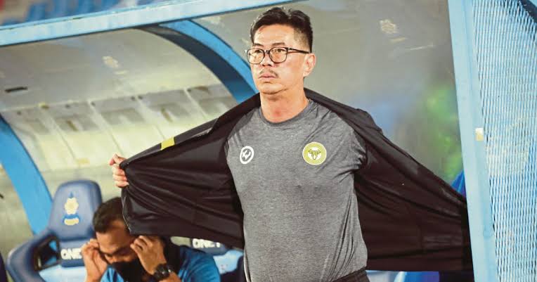 Read more about the article Semoga tenang di sana: Bekas jurulatih Perak FC, Chong Yee Fatt, telah meninggal dunia hari ini…