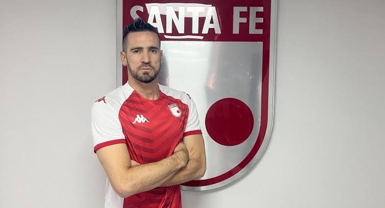 You are currently viewing Fichaje perfecto: Otro talentoso mega mediocampista se compromete con el Club Independiente Santa Fe justo………. leer más