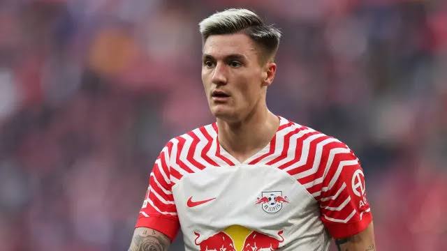 Eilmeldung: RB Leipzig hat Benjamin Šeško grünes Licht gegeben, um einen Wechsel zu … zu prüfen.