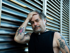 SHOCKING NEWS: Fat Mike Steps Away from Fat Wreck Chords – Label Future in Doubt…………..see more