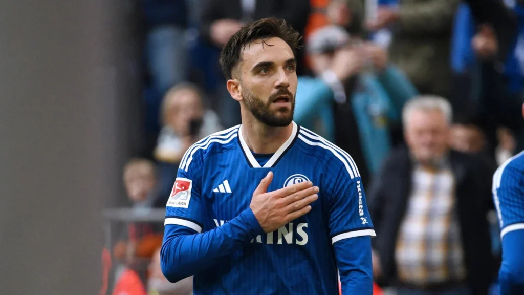 Herzzerreißende Nachricht: Ich fühle mich von Schalke FC verraten, weil sie mich auf diese Weise gehen ließen…