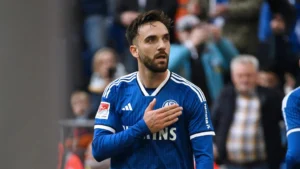 Herzzerreißende Nachricht: Ich fühle mich von Schalke FC verraten, weil sie mich auf diese Weise gehen ließen…