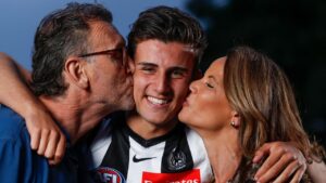 “BREAKING: Nick Daicos Hospitalised After Horrific Accident – AFL World Stunned due to………………see more