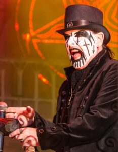King_Diamond_-_Rock_Hard_Festival_2013