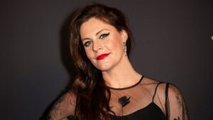 SHOCKING HEALTH SCARE: Floor Jansen Suffers Fainting Episode Mid-Performance diagnosed with cance…………………….see more
