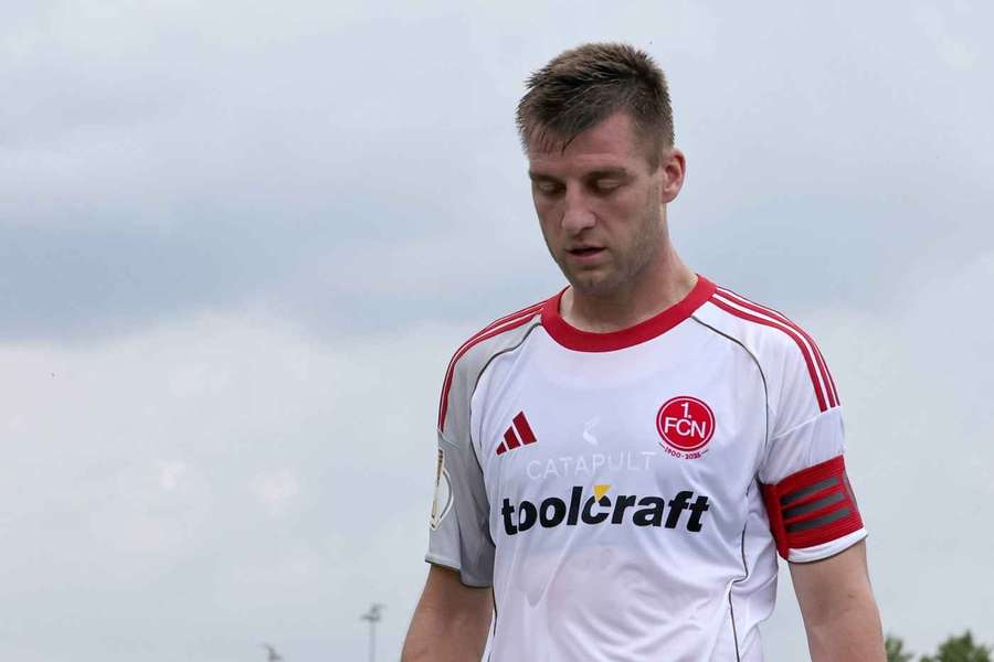 Schlechte Nachrichten bei 1. FC Nürnberg: Semir Telalović ist nach einem jüngsten belastenden Vorfall tief traumatisiert
